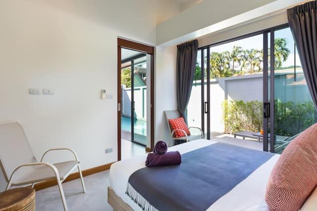 Villa Crystal Two-Bedroom Private Pool Villa Phuket Luaran gambar