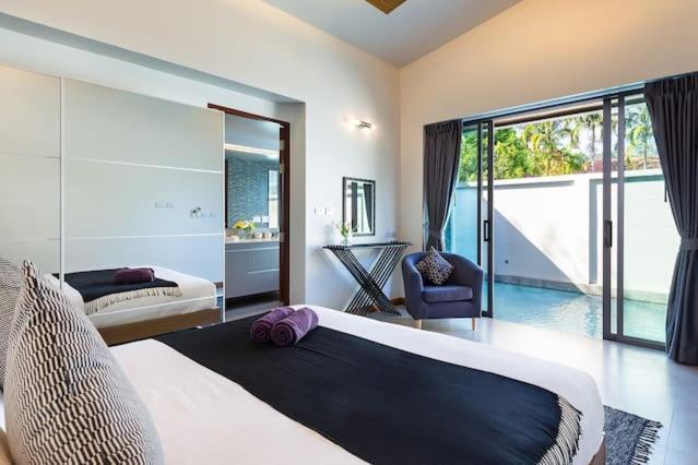 Villa Crystal Two-Bedroom Private Pool Villa Phuket Luaran gambar