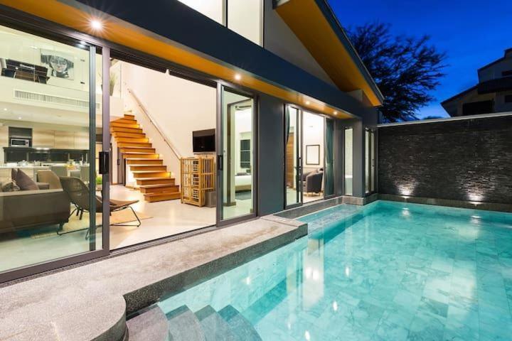 Villa Crystal Two-Bedroom Private Pool Villa Phuket Luaran gambar